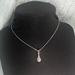 Elegant Silver Teardrop Pendant Necklace